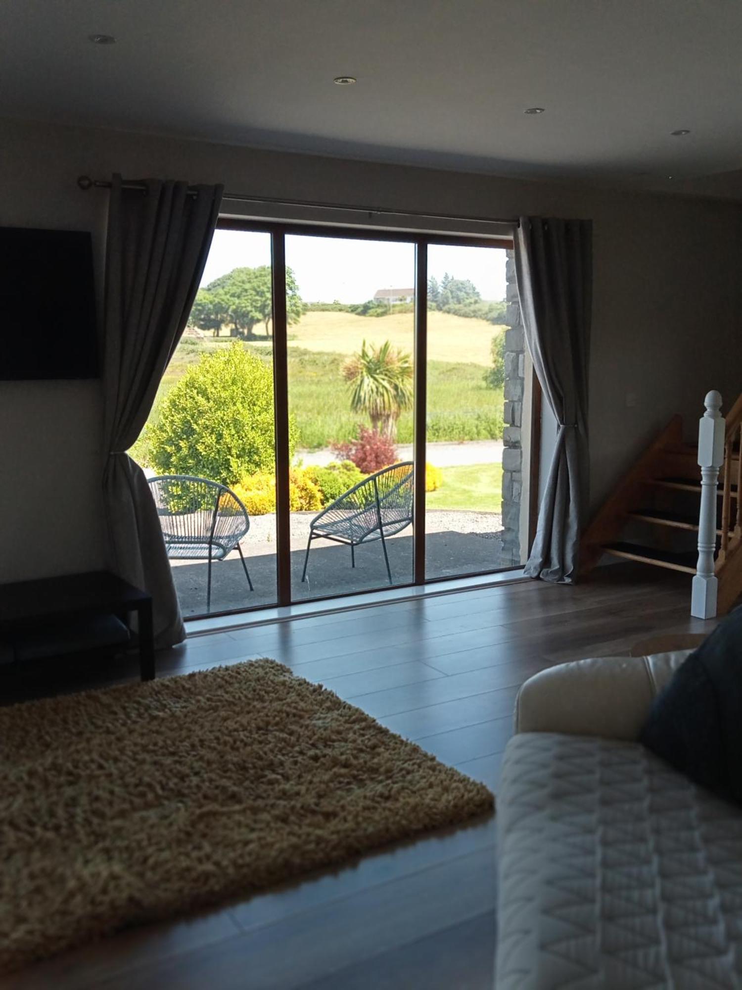 This Is It - Along The Coast Foghill Quarto foto